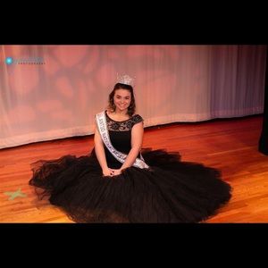 Sherri Hill- Prom Dress-or pageant dress